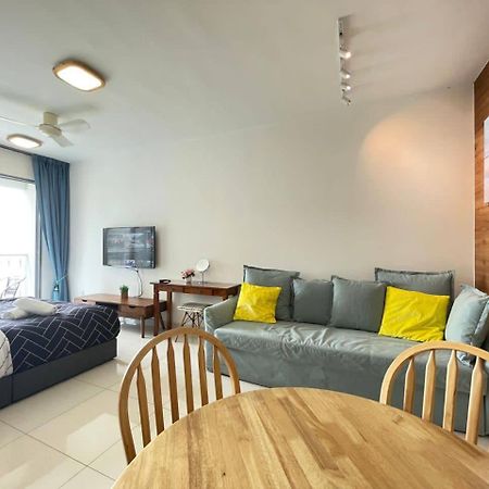 Teega Suites Seaview By Vdo Homestay Nusajaya  Exterior foto
