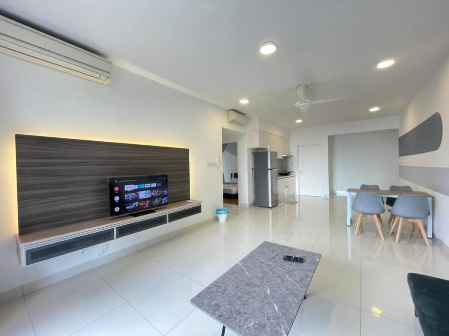 Teega Suites Seaview By Vdo Homestay Nusajaya  Exterior foto