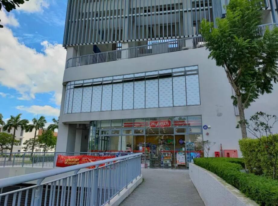 Teega Suites Seaview By Vdo Homestay Nusajaya  Exterior foto