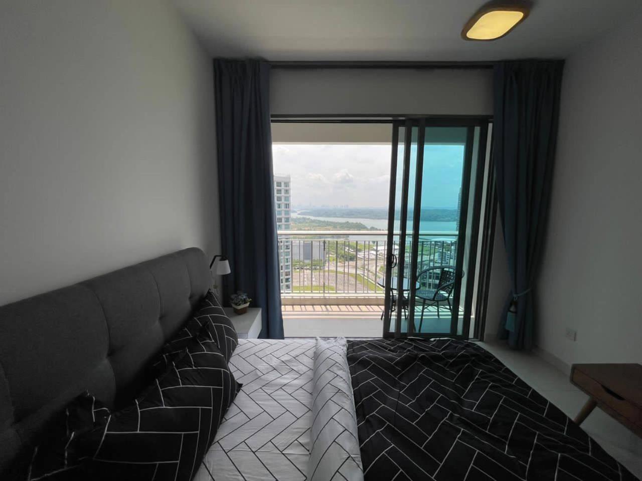 Teega Suites Seaview By Vdo Homestay Nusajaya  Exterior foto